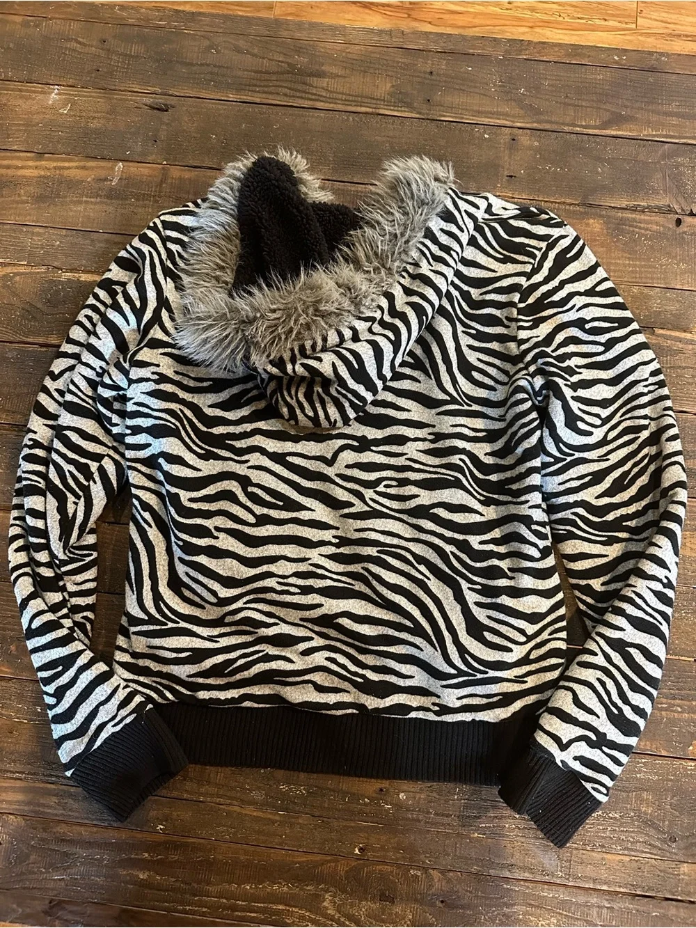 Spotted Zebra-Print Fur Trim Zip Jacket - Unbranded - Picture 3 of 5